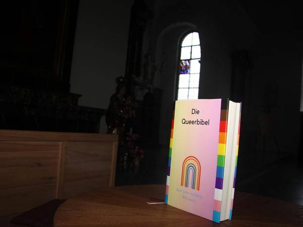 Queer-Bibel
