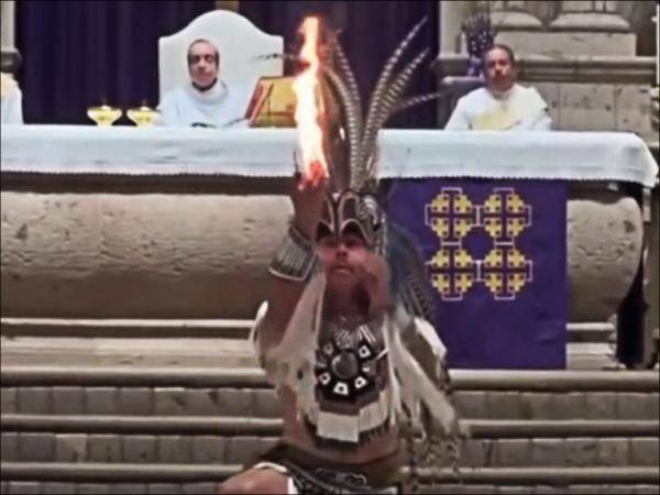 Schamanen tanzen jetzt in den Kirchen