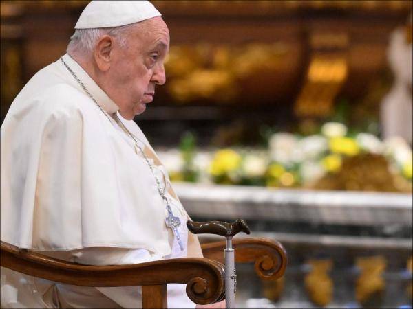 Papst rechnet mit der Tradition ab
