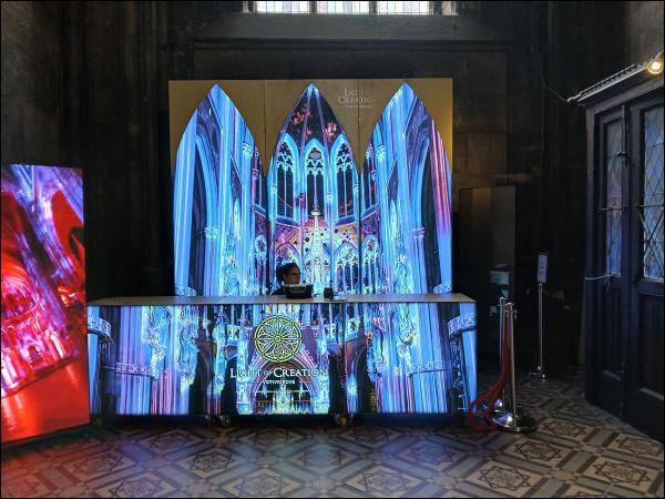 Die Kirche und das liebe Geld